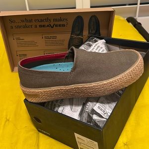 NIB Seavees Oceanside Espadrille High in dark olive stretch canvas sz 9
